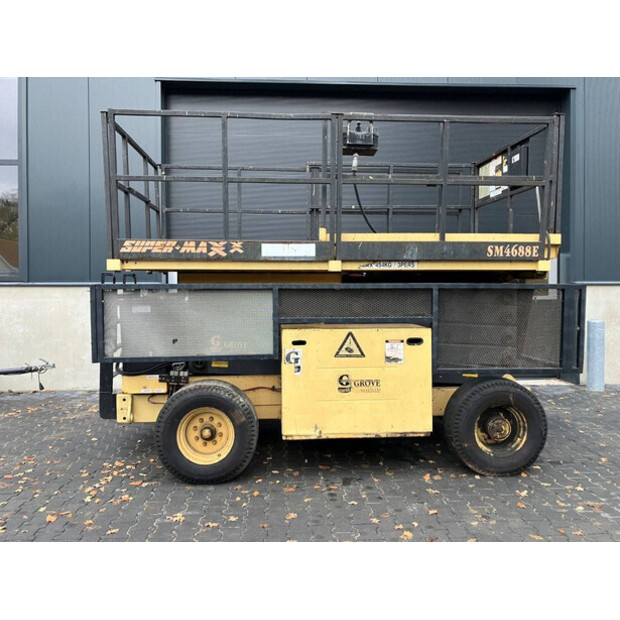 1996 GROVE SM4688E-44430836