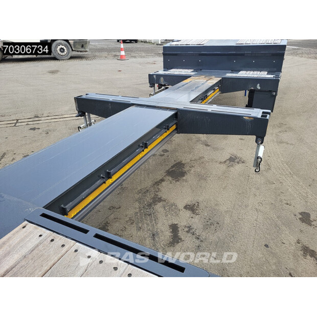 2025 Kässbohrer LB3E-44430957