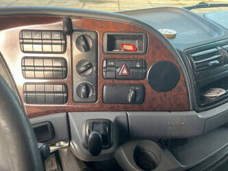 2006-mercedes-benz-actros-2832-1396853-44430973