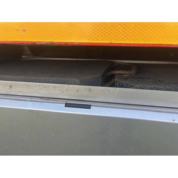 2006 Mercedes-Benz Actros 2832-44430987