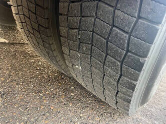 2006-mercedes-benz-actros-2832-1396853-44431002