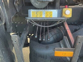 2006-mercedes-benz-actros-2832-1396853-44431018