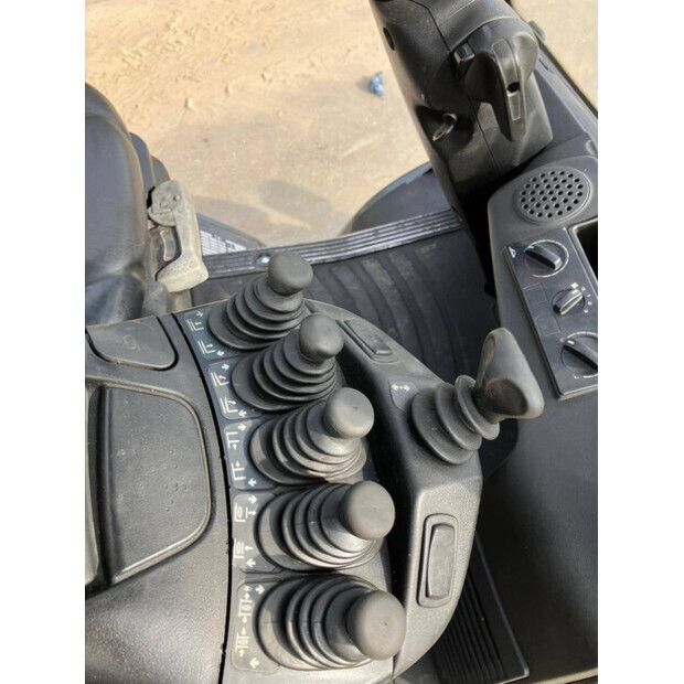 2016 Linde H25D-02-44431124