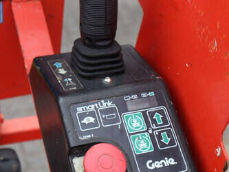 2013-genie-gs-2032-1396860-44431268