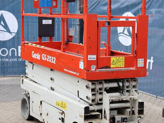 2013-genie-gs-2032-1396861-44431280