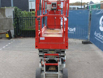 2016-jlg-2032es-1396862-44431308