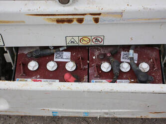 2016-jlg-2032es-1396862-44431318