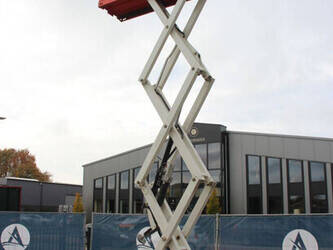 2016-jlg-2032es-1396862-44431328