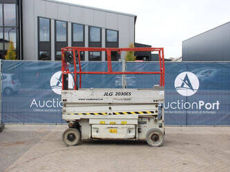 2006-jlg-2030es-1396864-44431354