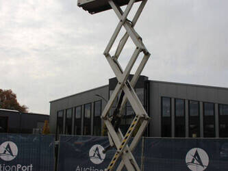 2006-jlg-2030es-1396864-44431377