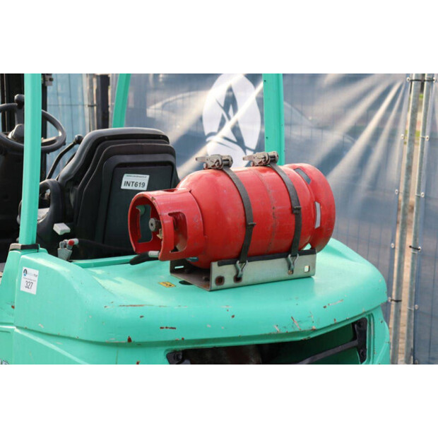 2010 MITSUBISHI FG35N-44431661