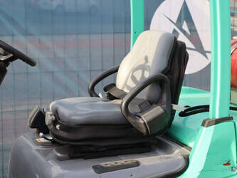 2010-mitsubishi-fg35n-1396872-44431664