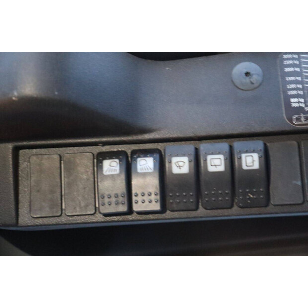 2012 فينويك H30-44431802