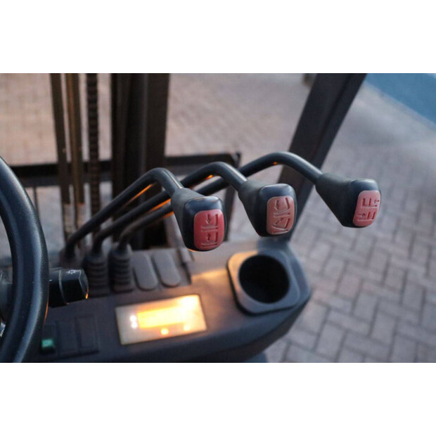 2016 Manitou MI18D-44431972