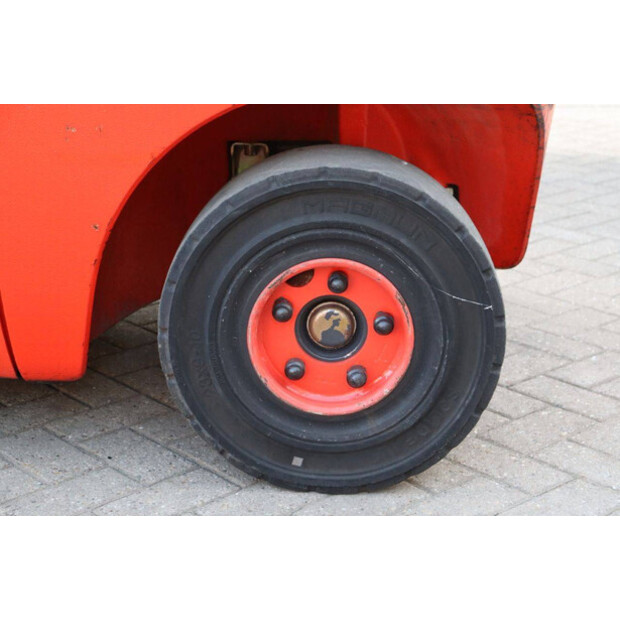 2013 Fenwick-Linde H30D-02-44432070