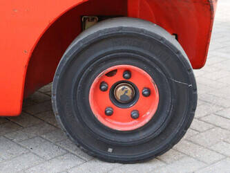 2013-fenwick-linde-h30d-02-44432070