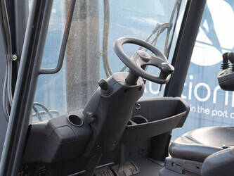 2013-fenwick-linde-h30d-02-44432079