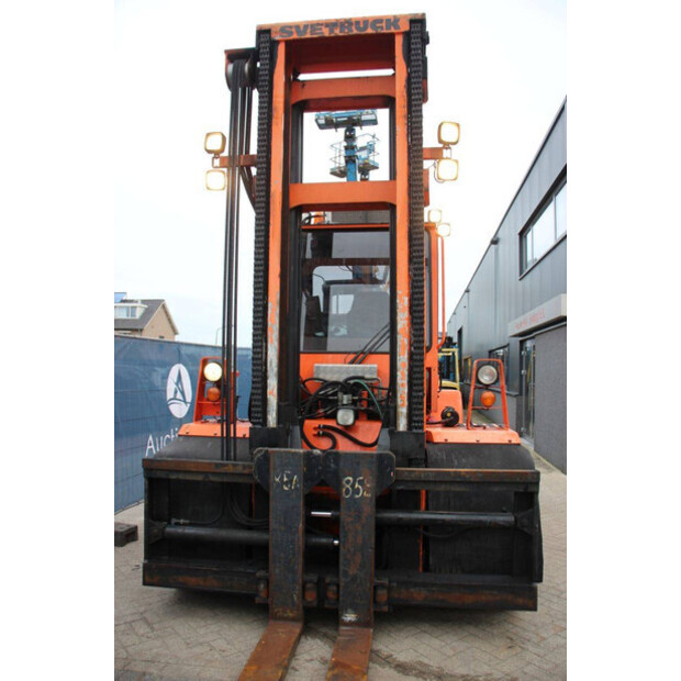 2001 سفيتراك 1060-30-44432143