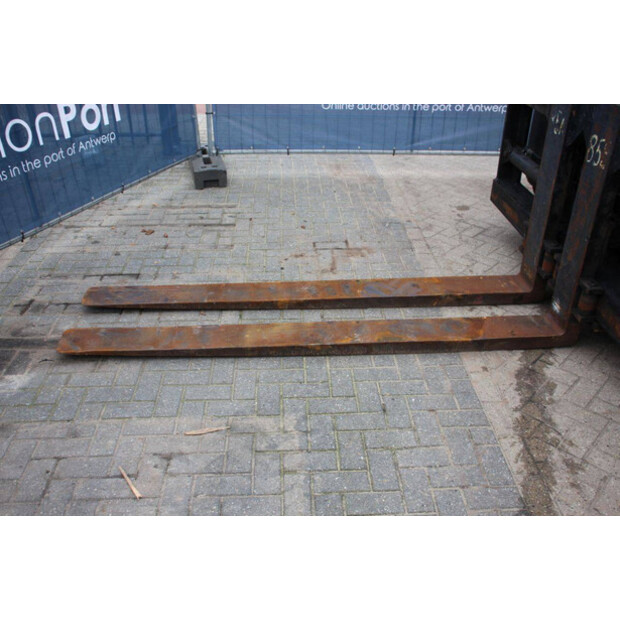 2001 سفيتراك 1060-30-44432148