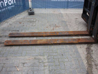 2001-svetruck-1060-30-1396884-44432148