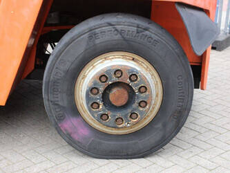 2001-svetruck-1060-30-1396884-44432153