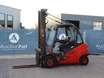 Image for LIFTS 2014 Linde H30D-02