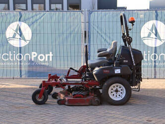 2014-toro-zeroturn-7000-44432282