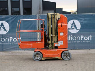 2010-jlg-toucan-800-a-1396889-44432314