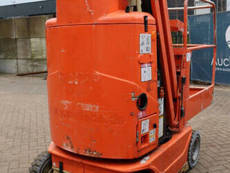 2010-jlg-toucan-800-a-1396889-44432319