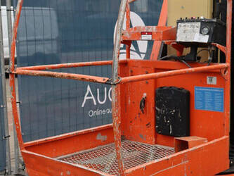 2010-jlg-toucan-800-a-1396889-44432326