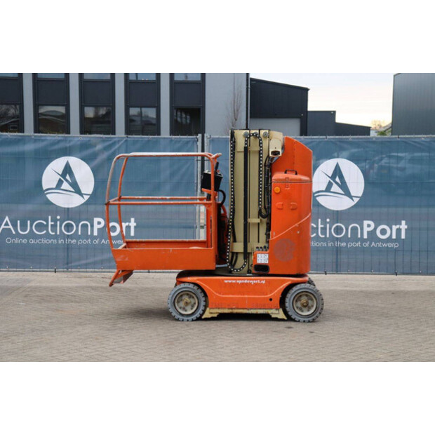 2010 جيه ال جي TOUCAN 800 A-44432345