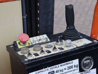 2010-jlg-toucan-800-a-1396890-44432361