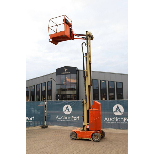 2010 جيه ال جي TOUCAN 800 A-44432371