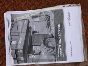 2015-skyjack-sj6832rt-1396891-44432402