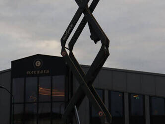 2015-skyjack-sj6832rt-1396891-44432408