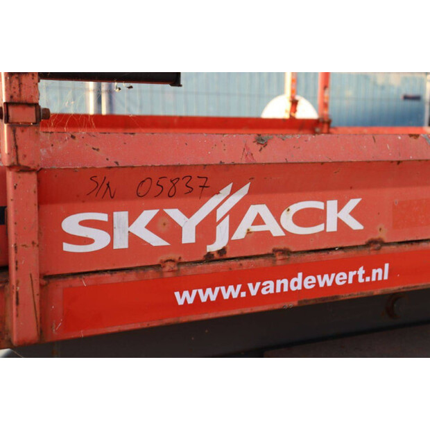 2015 SkyJack SJ6832RT-44432426