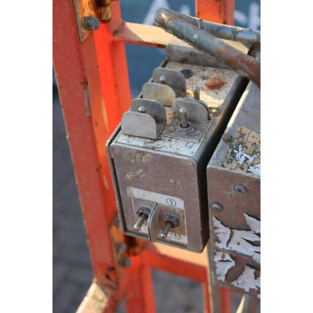 2015 SkyJack SJ6832RT-44432450