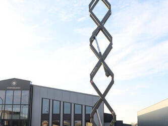 2015-skyjack-sj6832rt-1396892-44432453