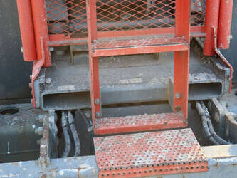 2015-skyjack-sj6832rt-1396893-44432476