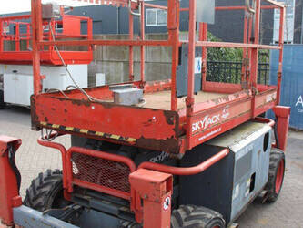 2016-skyjack-sj6826rt-1396894-44432499