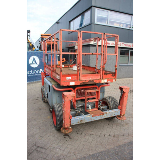 2016 SkyJack SJ6826RT-44432500