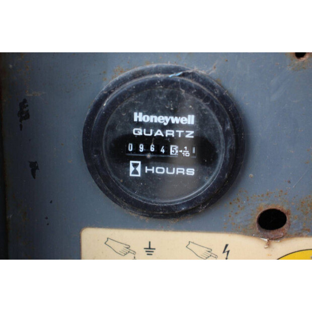 2016 SkyJack SJ6826RT-44432513