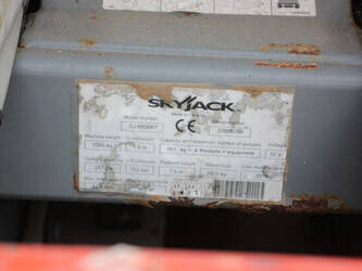 2016-skyjack-sj6826rt-1396894-44432519