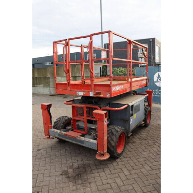 2015 SkyJack SJ6832 RT-44432532