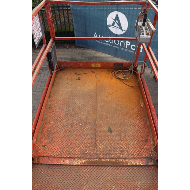 2015 SkyJack SJ6832 RT-44432557