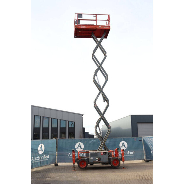 2015 SkyJack SJ6832 RT-44432568