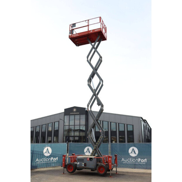 2015 SkyJack SJ6832 RT-44432570