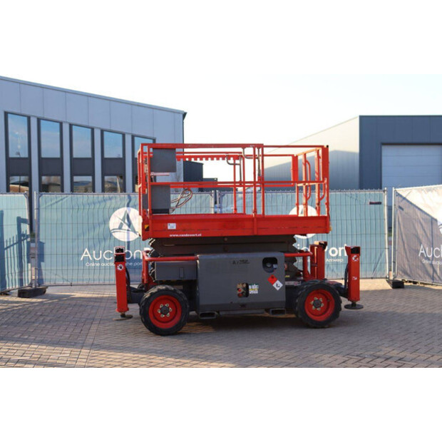 2016 SkyJack SJ6832RT-44432575