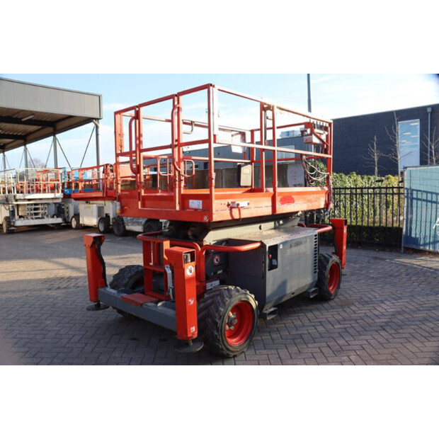 2016 SkyJack SJ6832RT-44432580