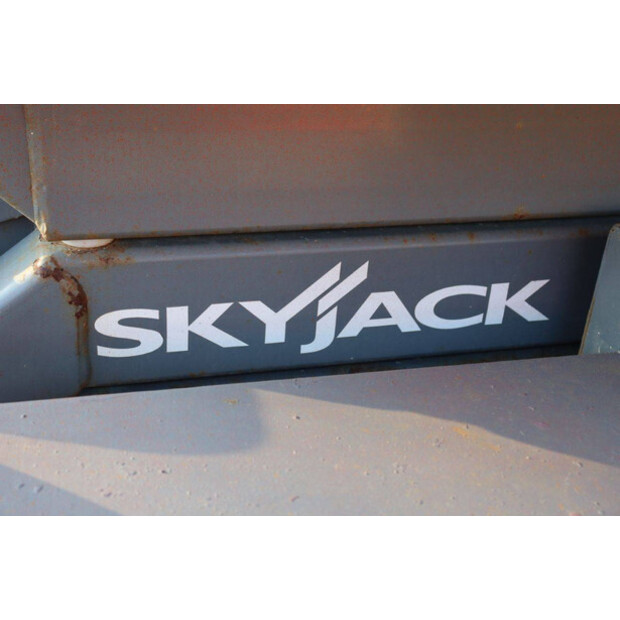 2016 SkyJack SJ6832RT-44432588